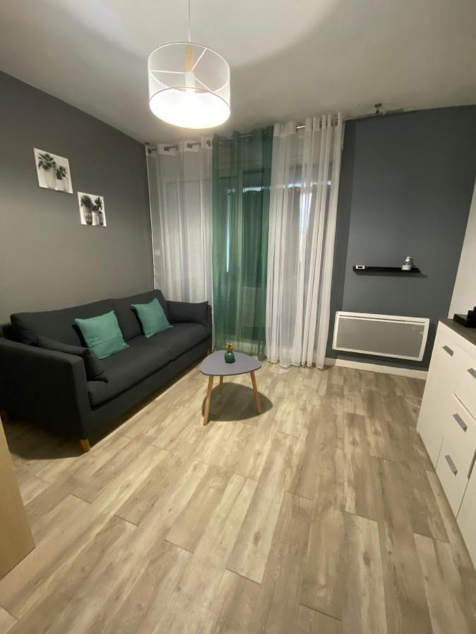 Studio A Deux Pas Des Plages Sete Bagian luar foto
